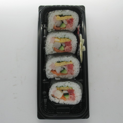 九種の具材が奏でる海鮮太巻　４切