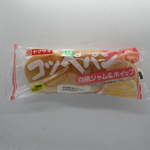 ヤマザキ　コッペパン白桃ジャム＆ホイップ　１個